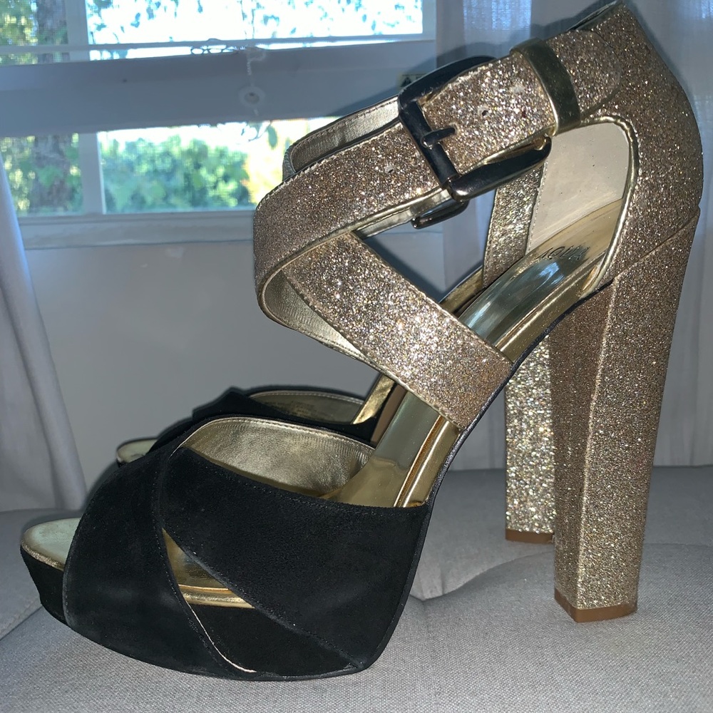 Aqua gold & black platform sandals. Gorgeous!